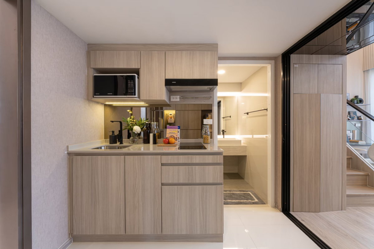 รูป ขายดาวน์เท่าทุน 414,800.- เลี้ยงสัตว์ได้ ชั้น 21 วิวสวย ห้อง Duo 28 ตร.ม.+Smart Closet - รูปที่ 3/32
