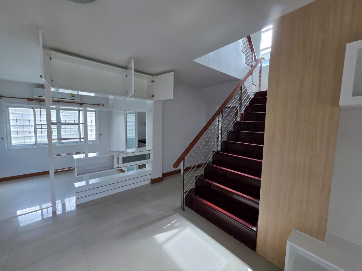 รูป ขายบ้านเดี่ยว 2 ชั้น ทำเลท่าวังตาล สารภี เชียงใหม่ ราคา 3.7 ล้านบาท #CSRP101310 - รูปที่ 3/20