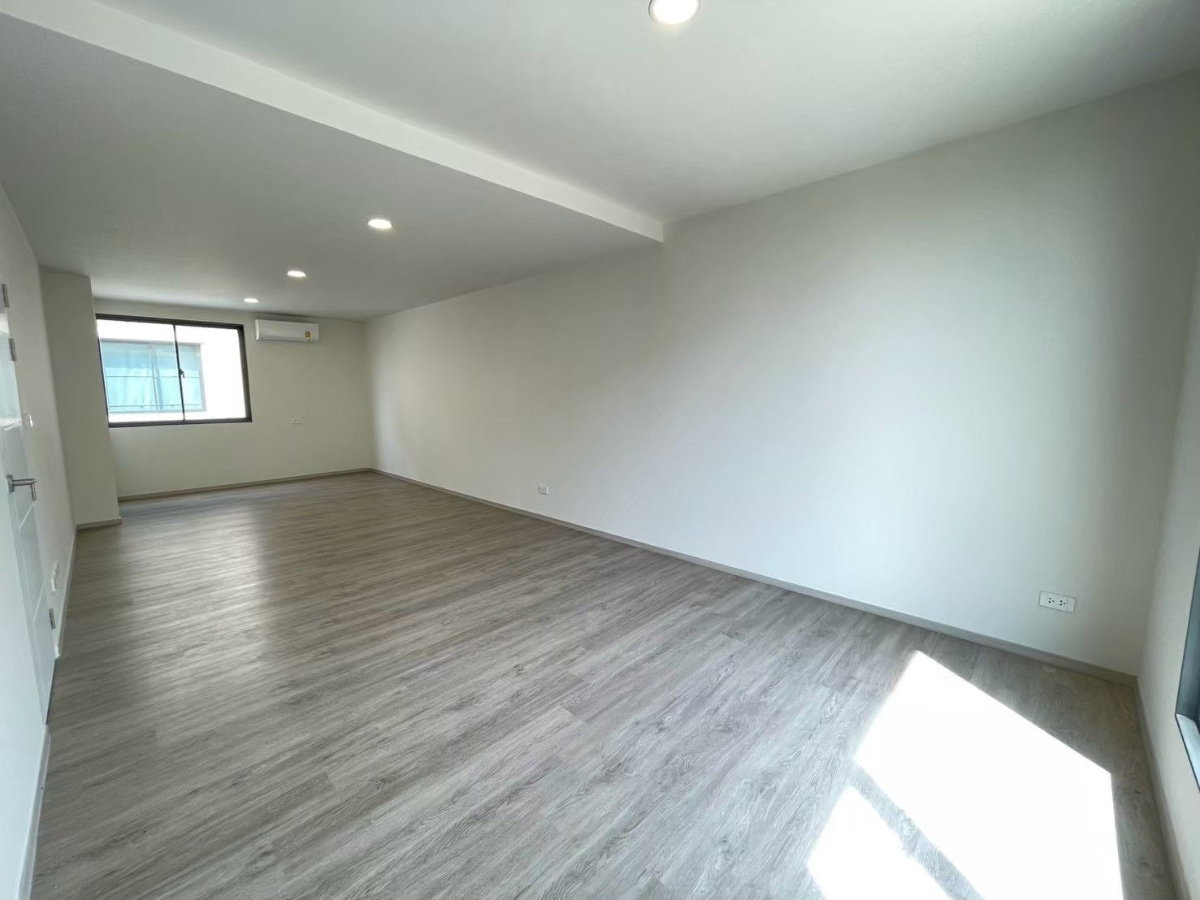 รูป AB06099 - Altitude Kraf Bangna : MegaBangna - รูปที่ 8/21