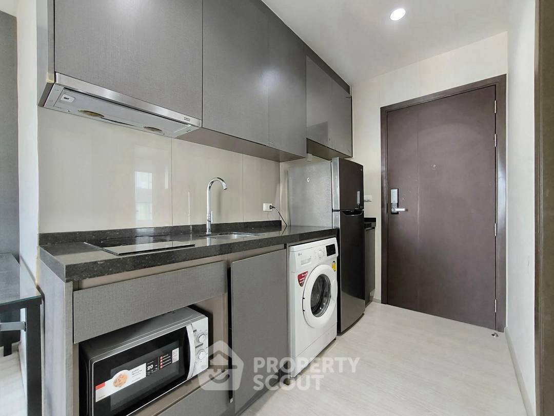 รูป คอนโด 2-ห้องนอน ที่ ริทึ่ม อโศก ใกล้ MRT พระราม 9 (ID 3329911) - รูปที่ 3/10