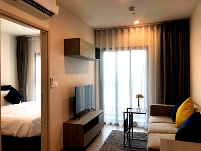 Condos for sale : For Sell Condo THE BASE PHETCHABURI - THONGLOR Building 1, Floor 19,1 bed room, Room size 33 sqm