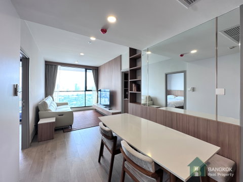 ให้เช่าคอนโดห้องมุม  2 ห้องนอน The Crown Residences MRT ลุมพินี