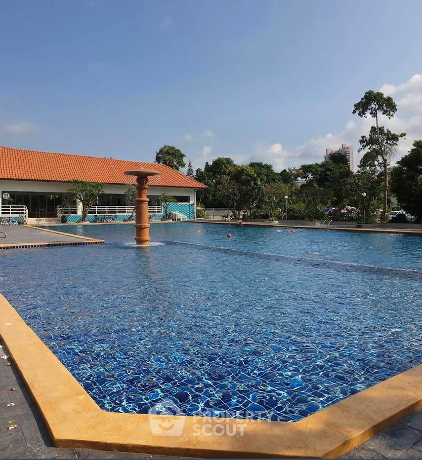 รูป คอนโด 1 ห้องนอน ขนาด 48 ตารางเมตร View Talay 5 Condominium Jomtien ขาย (ID 3332948) - รูปที่ 3/7