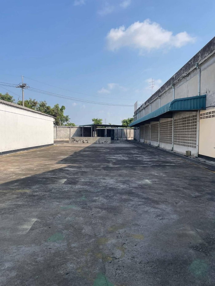 picture FACTORY & WAREHOUSE FOR SALE CHOLBURI PROVINCE - 4/9