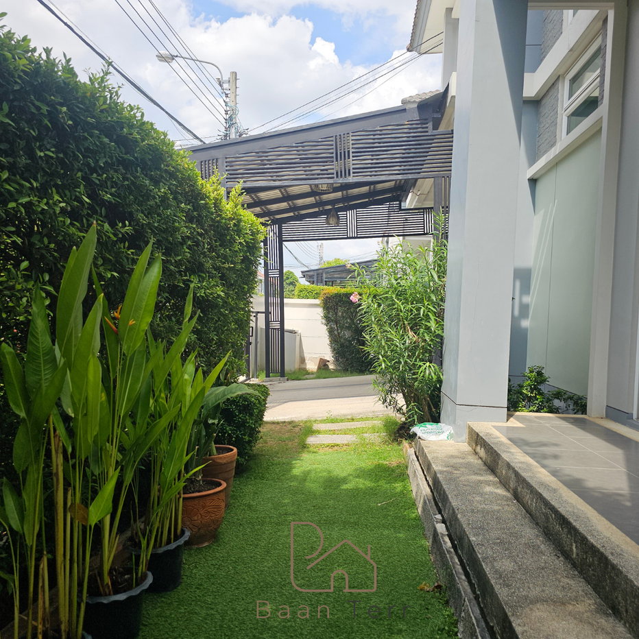 รูป [ขายบ้านเดี่ยวหรู] Bangkok Boulevard พระราม 9-ศรีนครินทร์ 56 ตร.ว. 4 นอน 4 น้ำ 2 จอด ต่อเติมหลังคา ทำเคาท์เตอร์ครัว ทำเลดีพร้อมอยู่ - รูปที่ 14/14