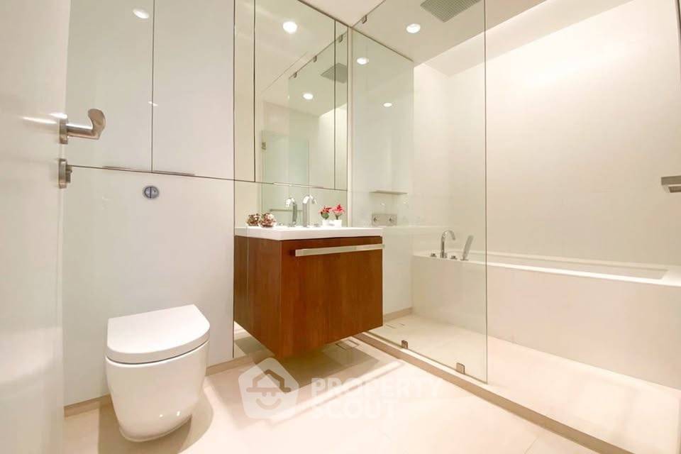 picture 2-BR Condo at 185 Rajadamri near BTS Ratchadamri (ID 2880205) - 8/8