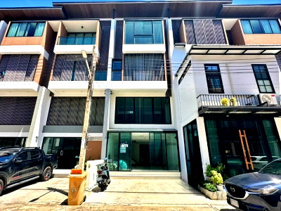 ขายทาวน์โฮม : ขายทาวน์โฮม 3.5 ชั้น อนินทาวน์ Arnintown เทียนทะเล 7 บางขุนเทียน กรุงเทพฯ