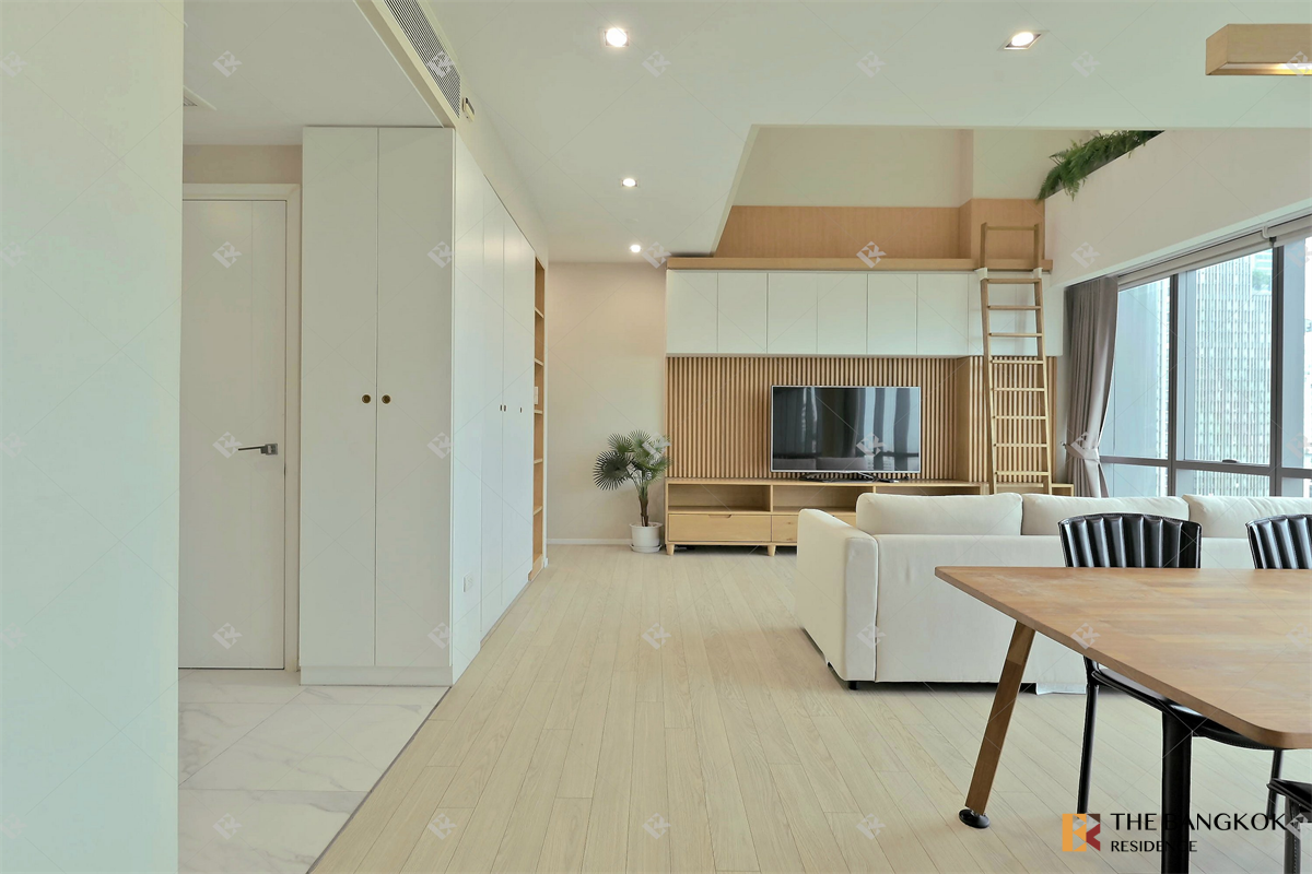 picture The Room Sukhumvit 21 Start Elevated Living at a Price Youll Love - 5/10