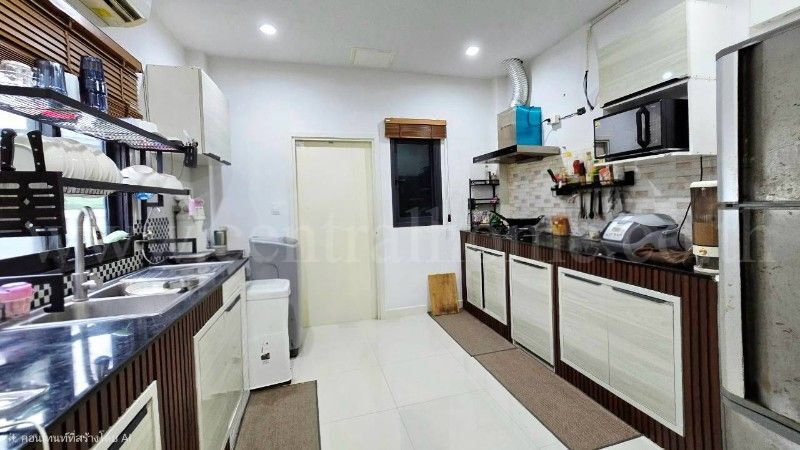 รูป บ้านเดี่ยว เอ็น ซี ออนกรีน ฌาร์ม คลาสสิก ติดสนามกอล์ฟธัญญะธานี หลังริม ต้นโครงการติดสวน - รูปที่ 26/30