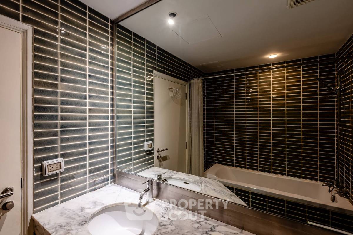 รูป ชั้น 37 ห้องนอน 3 ห้อง ขนาด 230 ตร.ม. Sathorn Gardens ใกล้ MRT สีลม (ID 3333626) - รูปที่ 37/39