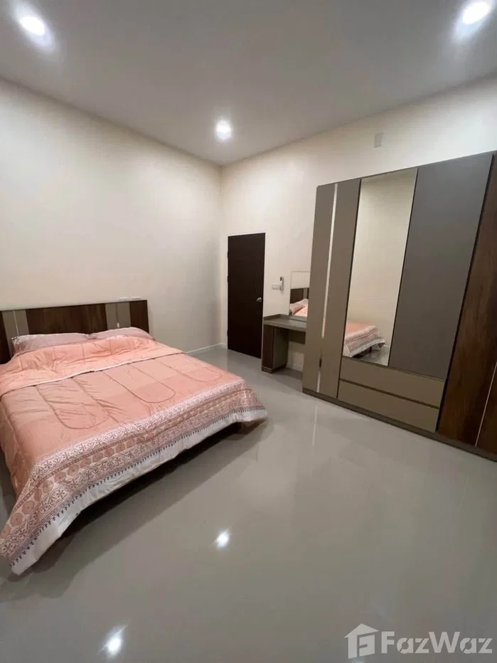 รูป วิลล่าให้เช่า 3 ห้องนอน ใน ห้วยใหญ่, ชลบุรี 6803218 - รูปที่ 2/12