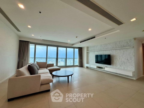 3-BR Condo at The River Condominium near BTS Saphan Taksin (ID 3251078)