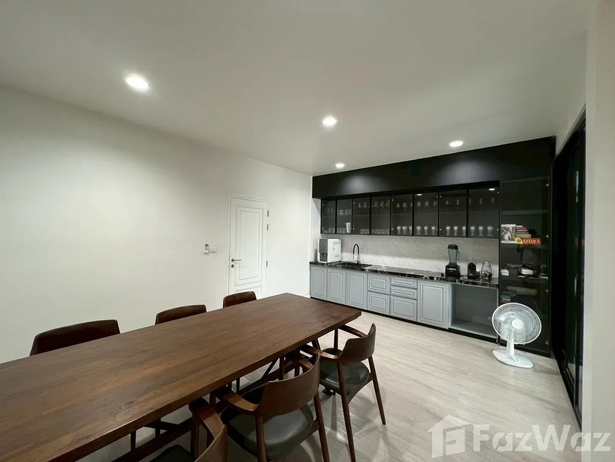 รูป ขาย ทาวน์เฮ้าส์ 4 ห้องนอน ใน จอมพล, กรุงเทพมหานคร 6802623 - รูปที่ 11/17