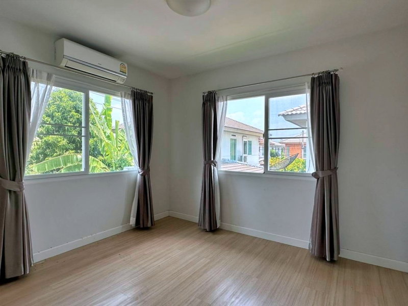 picture Detached House for Sale at Villaggio Rama 2 - 14/15