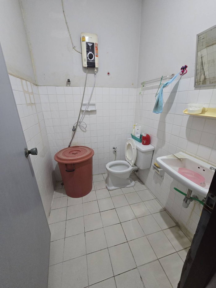 picture Super Rare! Open Space Behind the House with No Adjacent House!! 19 Sq.wah Townhouse for SALE at Baan Rinthong Lamlukka, Near BTS Khu Khot | #TPI-3488 - 12/13