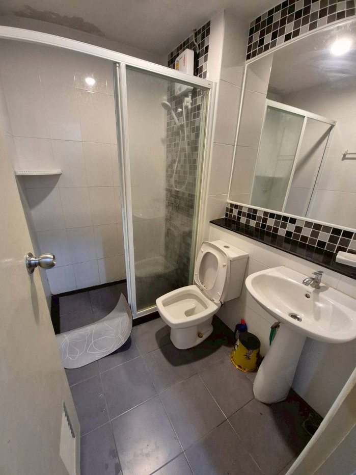 picture 8,500 baht/month studio Regent Home 19 sukhumvit 93 BTS Bangchak  - 9/11