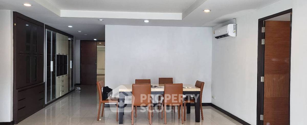 picture Spacious 3-BR 170 Sqm, Avenue 61 Condominium Near BTS Thong Lor (ID 3336168) - 13/21