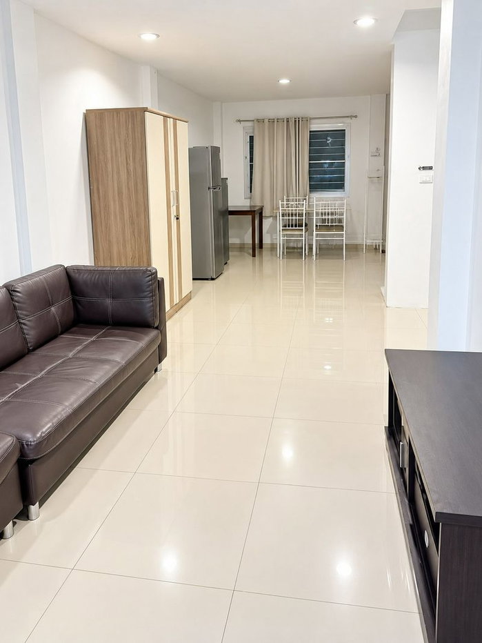 รูป ให้เช่าทาวน์โฮม 2 ชั้น 4 ห้องนอน ม.เซนสิริ ม.เกษตร อ่าวอุดม ศรีราชา - รูปที่ 8/8