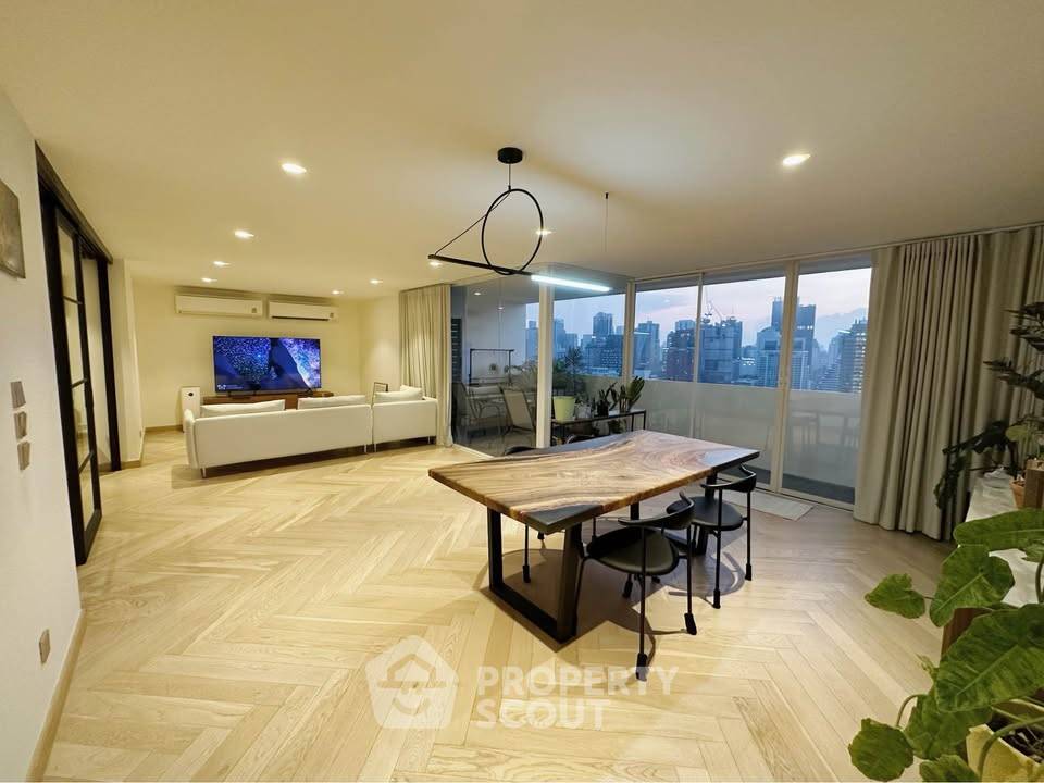 picture 25th-Floor 2-BR 139 Sqm At DS Tower 1 Near BTS Phrom Phong (ID 3336088) - 4/19