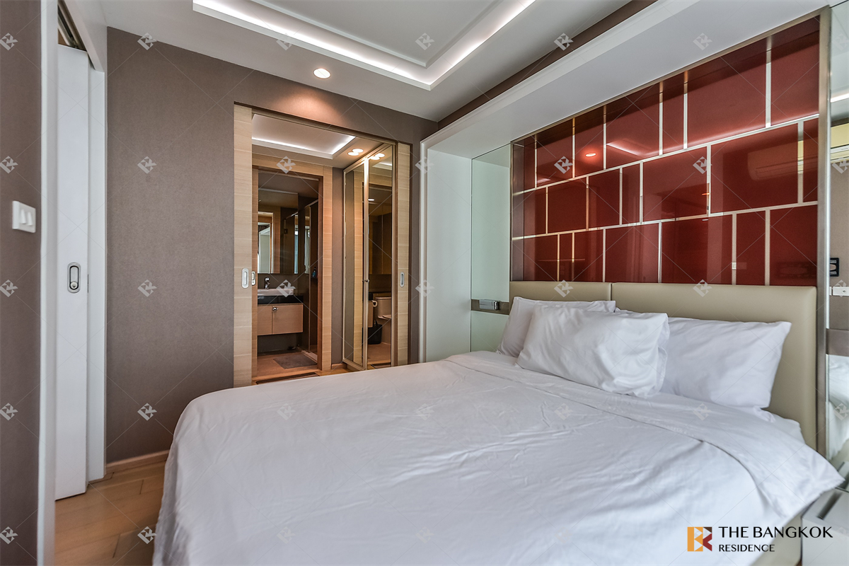 picture Klass Silom near BTS Chong Nonsi Comfortable and Ready to Move-in - 3/10