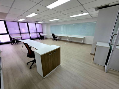 Office for rent วิทยาลัยเสนาธิการทหาร : #OHR50 Office Space for Rent 📍 Connected to BTS Phaya Thai