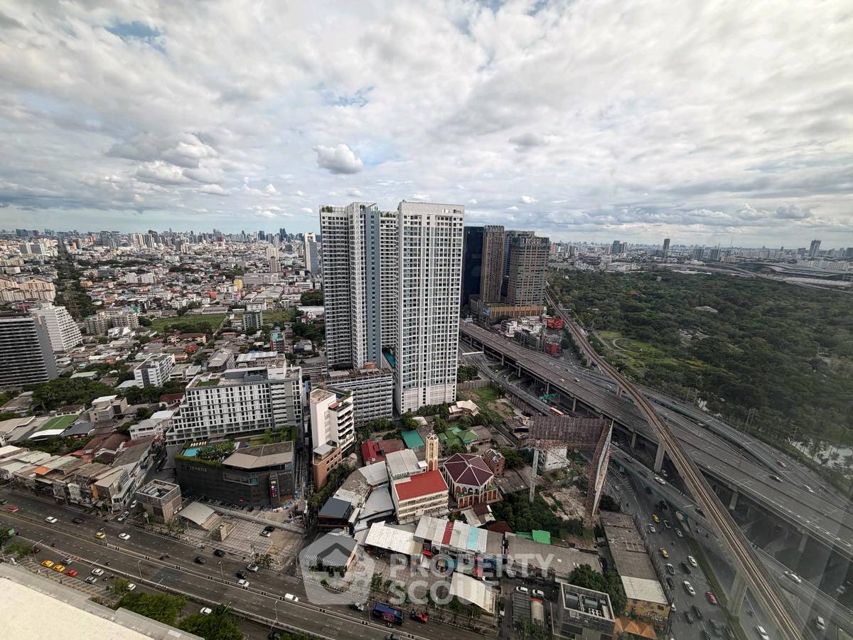 picture 30th-Floor 2-BR The Crest Park Residences Near MRT Phahon Yothin (ID 2992809) - 13/20