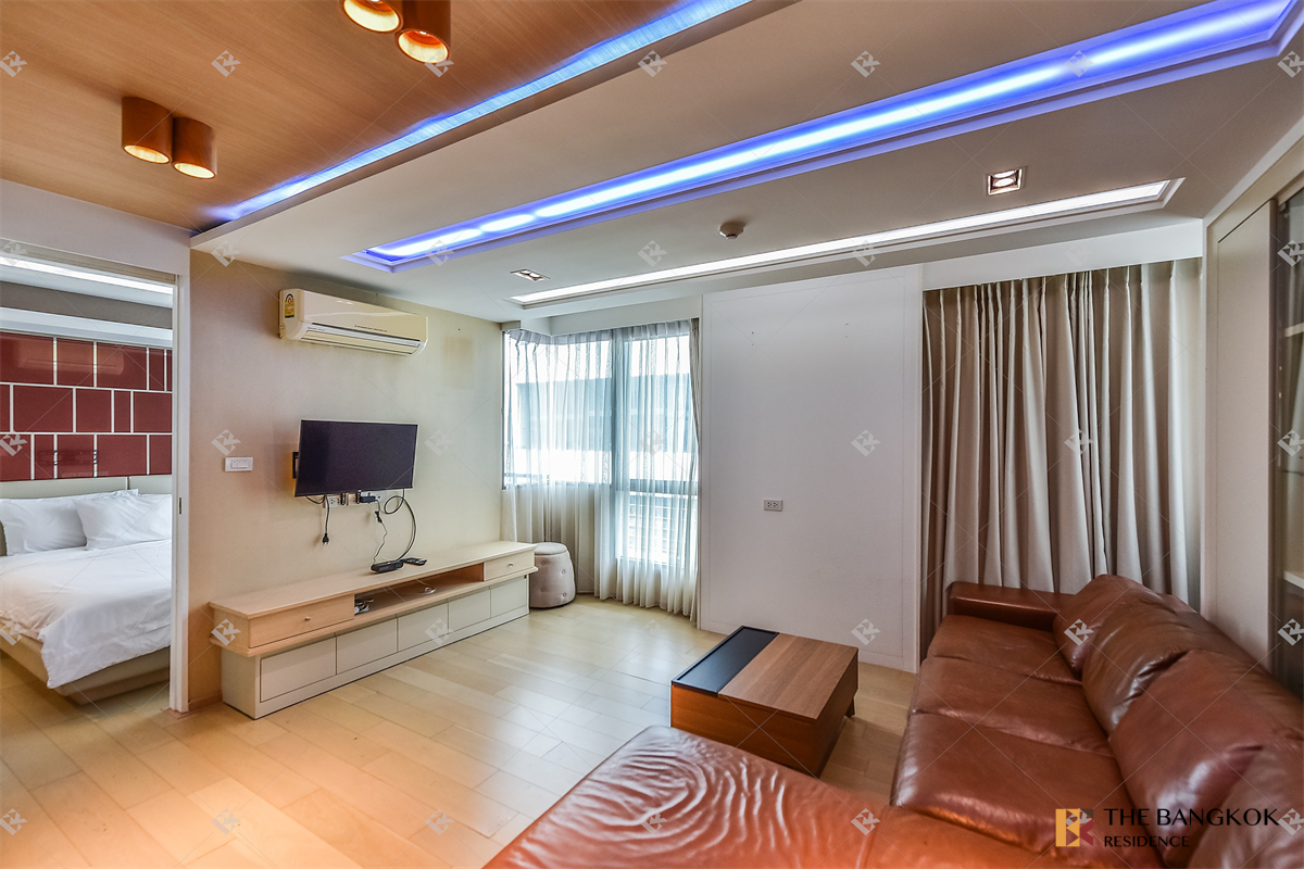 picture Klass Silom near BTS Chong Nonsi Comfortable and Ready to Move-in - 1/10