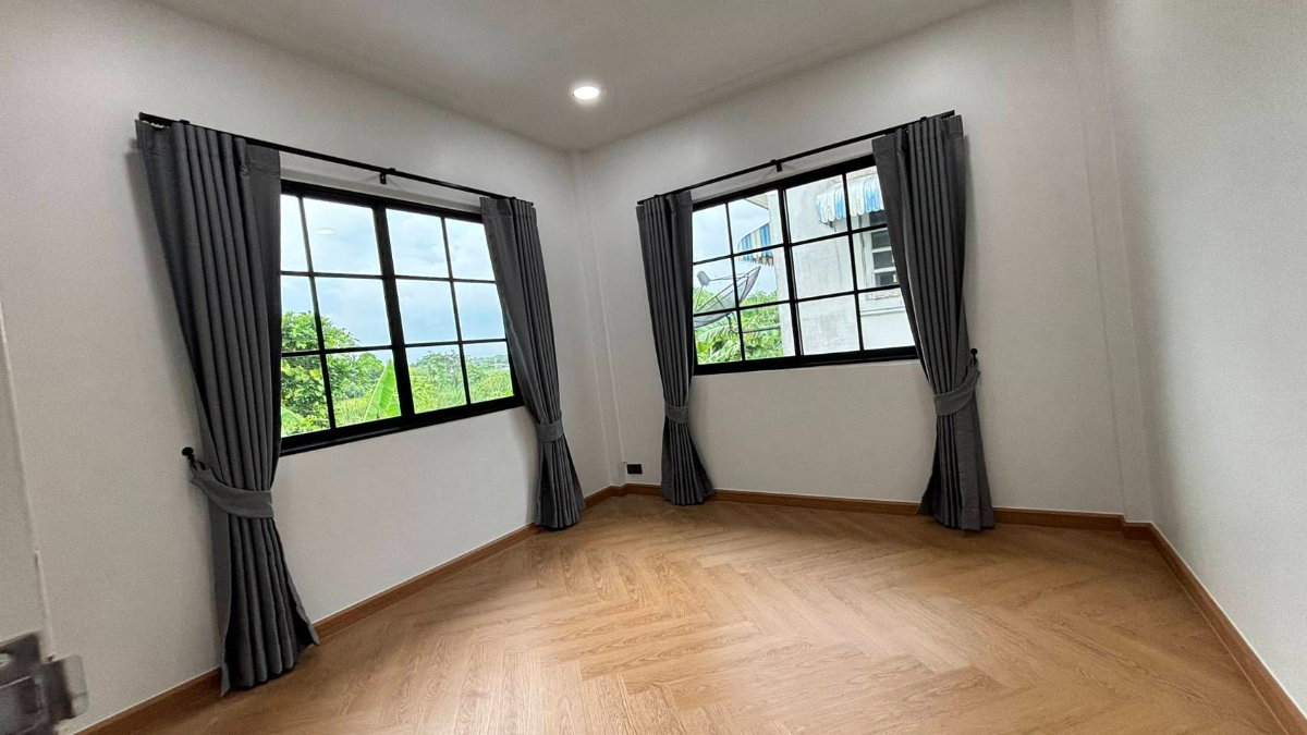 รูป บ้านหลังใหญ่ รีโนเวทใหม่ ทำเลดี กว้างขวาง ราคาถูก ตกแต่งอย่างดี หมู่บ้าน ทรัพย์ไพศาล 107/122  ซอยเลียบวารี59 แขวงโคกแฝด เขตหนองจอก - รูปที่ 36/40