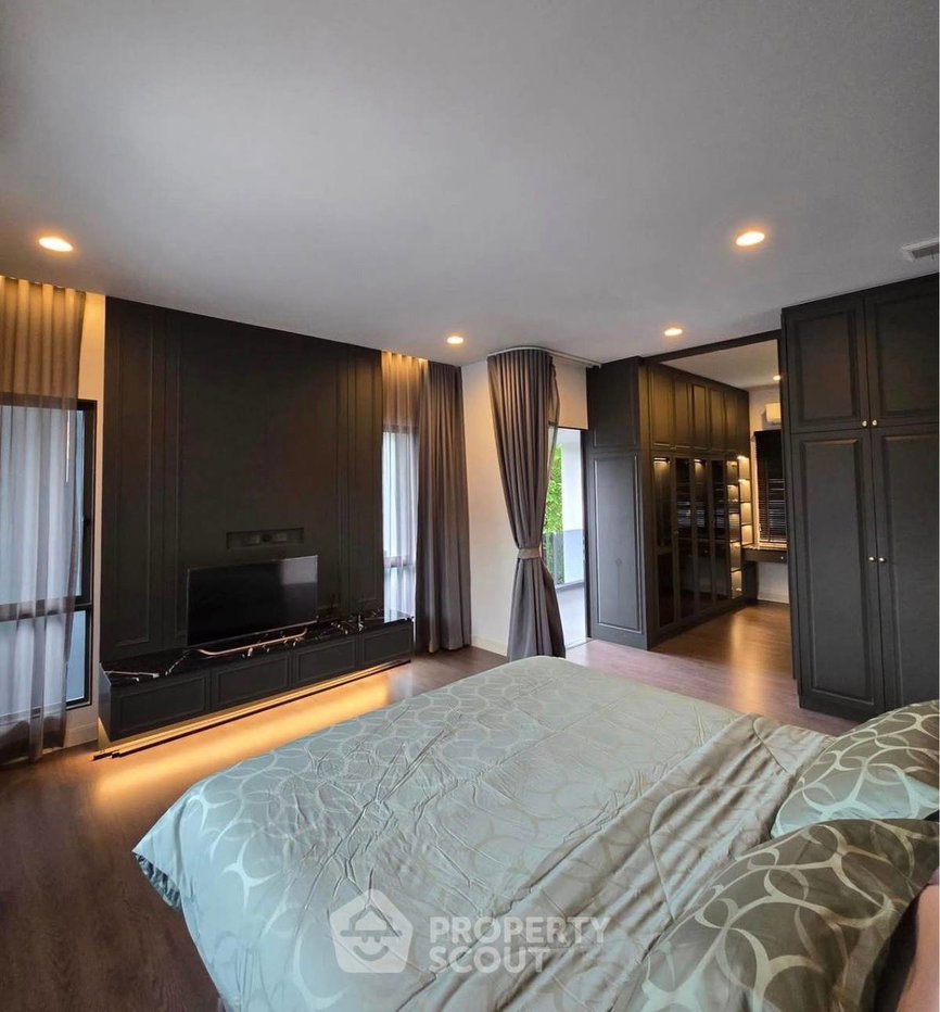 รูป บ้าน 3 ห้องนอน 300 ตร.ม. ให้เช่า Setthasiri-Krungthep Kreetha 2 (ID 3337012) - รูปที่ 7/23