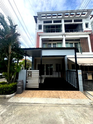เช่าทาวน์โฮม ถนนประชาอุทิศ ห้วยขวาง : 🏡✨ ให้เช่า ทาวน์เฮ้าส์ 3 ชั้น หลังมุม | K239
📍 บ้านกลางเมือง เออร์บาเนี่ยน พระราม 9–ลาดพร้าว
🔑 พร้อมเข้าอยู่