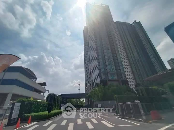 picture 22nd-Floor 2-BR Noble Revolve Ratchada Near MRT Thailand Cultural Centre (ID 2048146) - 12/12