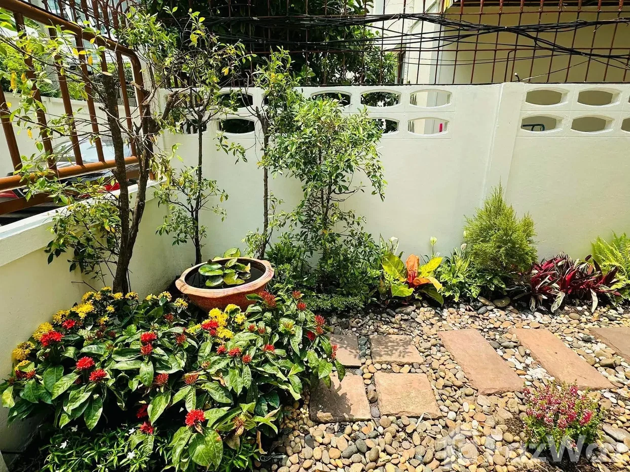 รูป บ้านเดี่ยวให้เช่า 5 ห้องนอน ใน คลองเตยเหนือ, กรุงเทพมหานคร 6802931 - รูปที่ 25/27