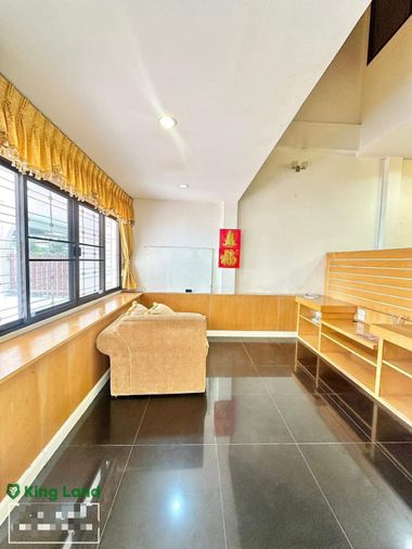 3-bed townhouse for rent, 200 sqm, 21 sq wah, Baan Klang Muang Ratchada-Mengjai 1