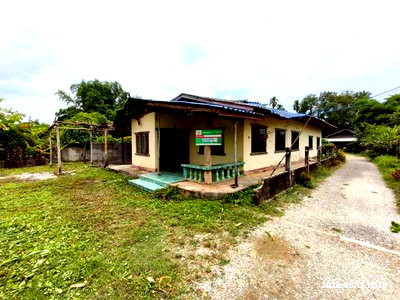 Houses for sale Chiang Rai : HOME 147.2 Sq.w. Phan Chiang Rai for 659,000