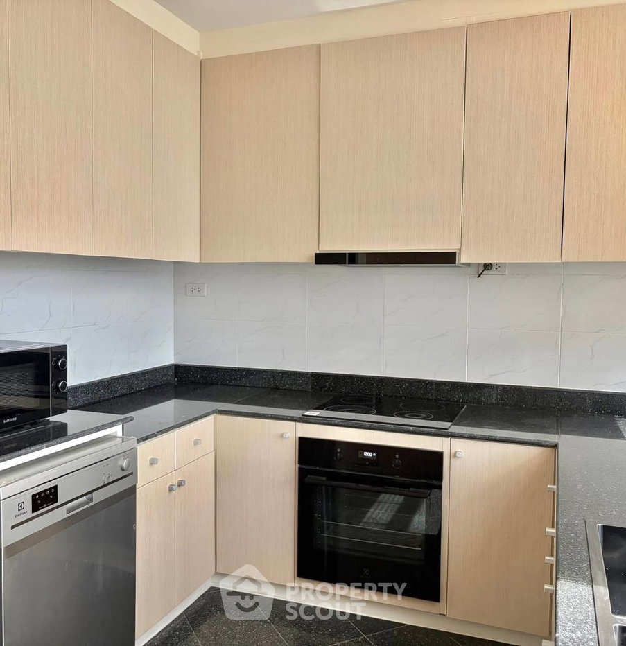 รูป 3 ห้องนอน 220 ตร.ม. River House Condominium ใกล้ MRT หัวลำโพง (ID 3333688) - รูปที่ 19/19