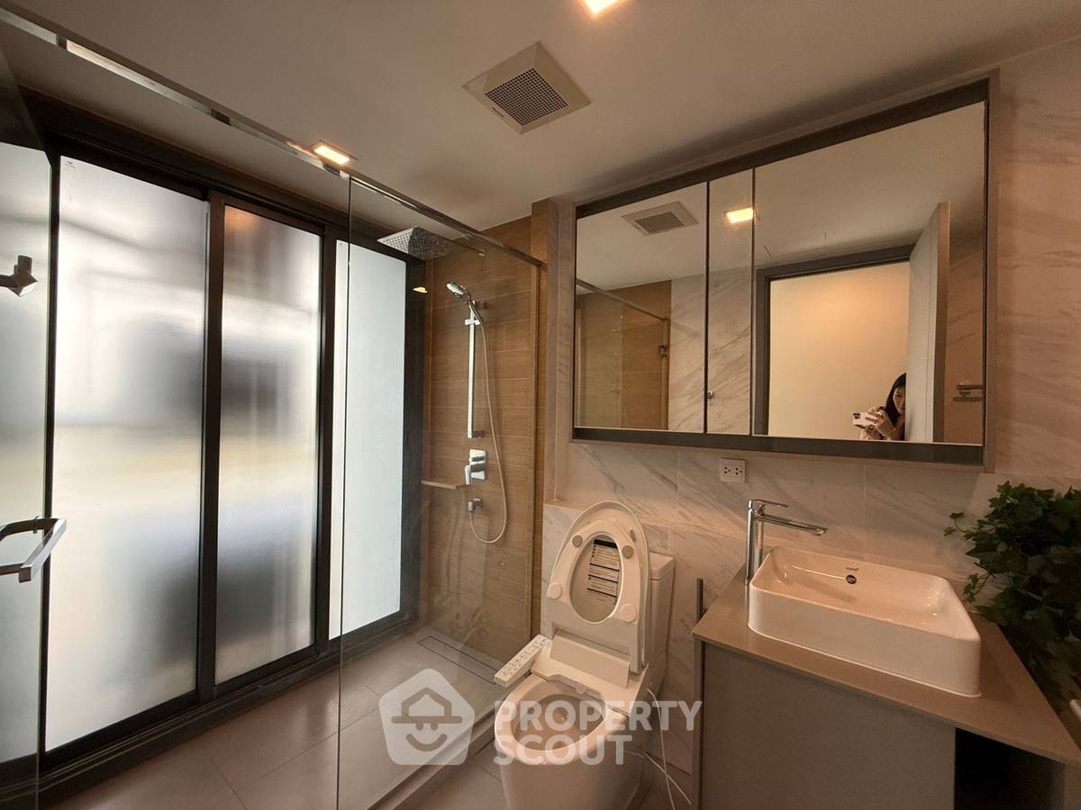 รูป คอนโด 2-ห้องนอน ที่ ทากะ เฮ้าส์ เอกมัย 12 ใกล้ BTS เอกมัย (ID 824917) - รูปที่ 9/15