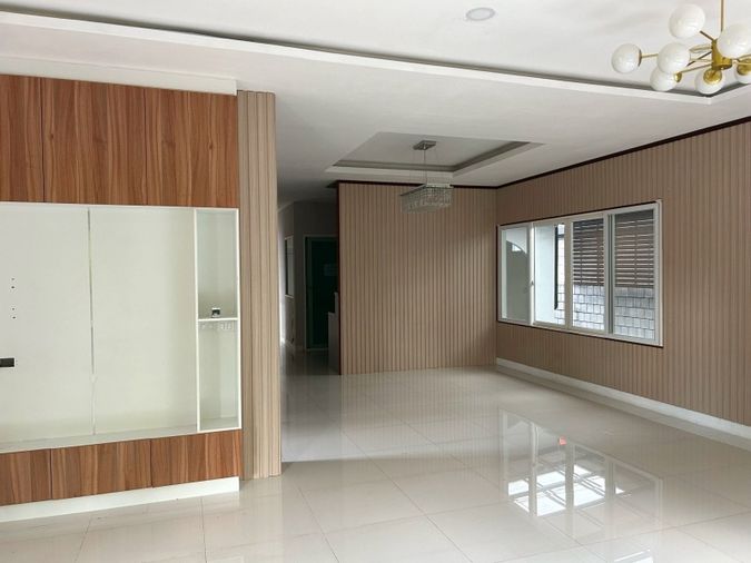ขายบ้านเดี่ยว 5 ห้องนอน 470 ตร.ม. 117.9 ตร.ว. เขตทวีวัฒนา
