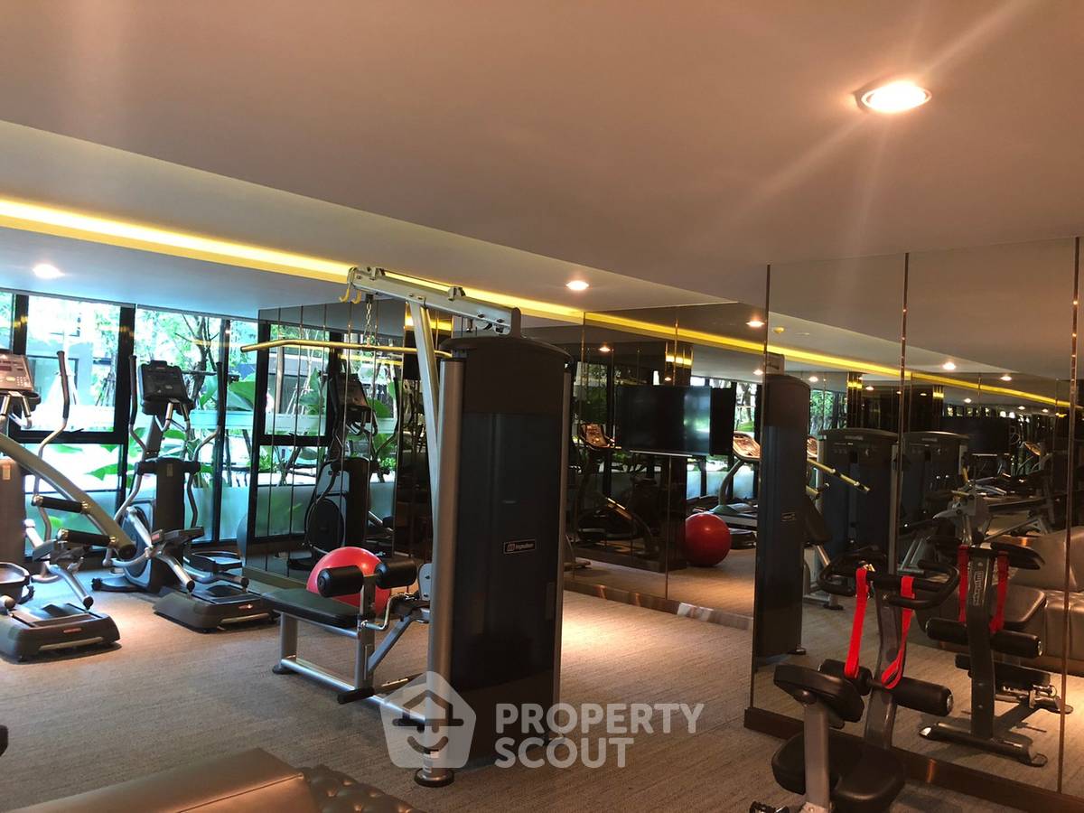 picture Great Value 1-BR Condo At Vtara 36 Near BTS Thong Lor (ID 889926) - 7/15