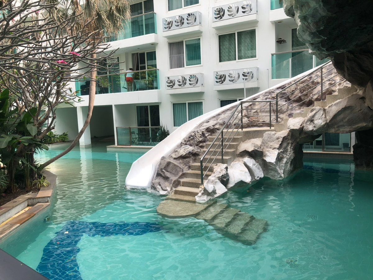 picture Amazon Residence Jomtien For Sale - Ready to move-in - 8/12
