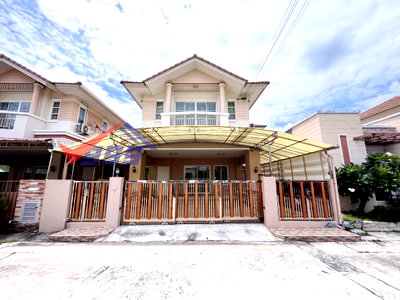 บ้านแฝด เพชรเกษม 48 : บ้านแฝดแปลงใหญ่ที่สุดในหมู่บ้าน 📍ธีรินทร์ เพชรเกษม 48 - 5 ห้องนอน 4 ห้องน้ำ