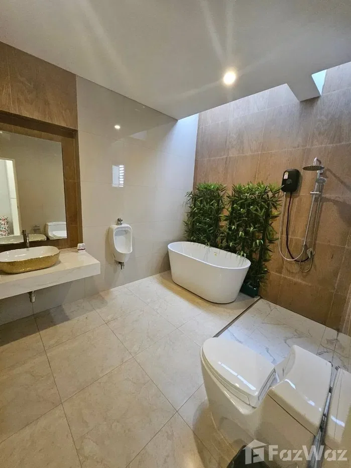 picture 5 Bedroom House for rent in Bang Chak, Bangkok  6803908 - 8/20