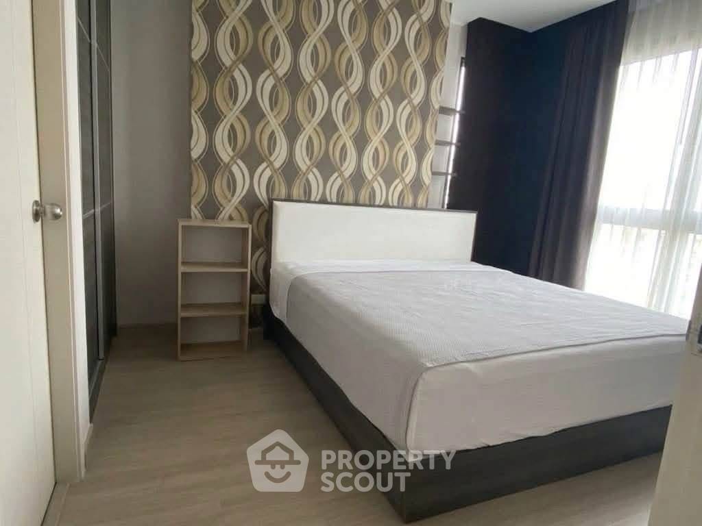 picture 2-BR Condo at Quinn Condo Ratchada 17 near MRT Sutthisan (ID 3333714) - 3/6