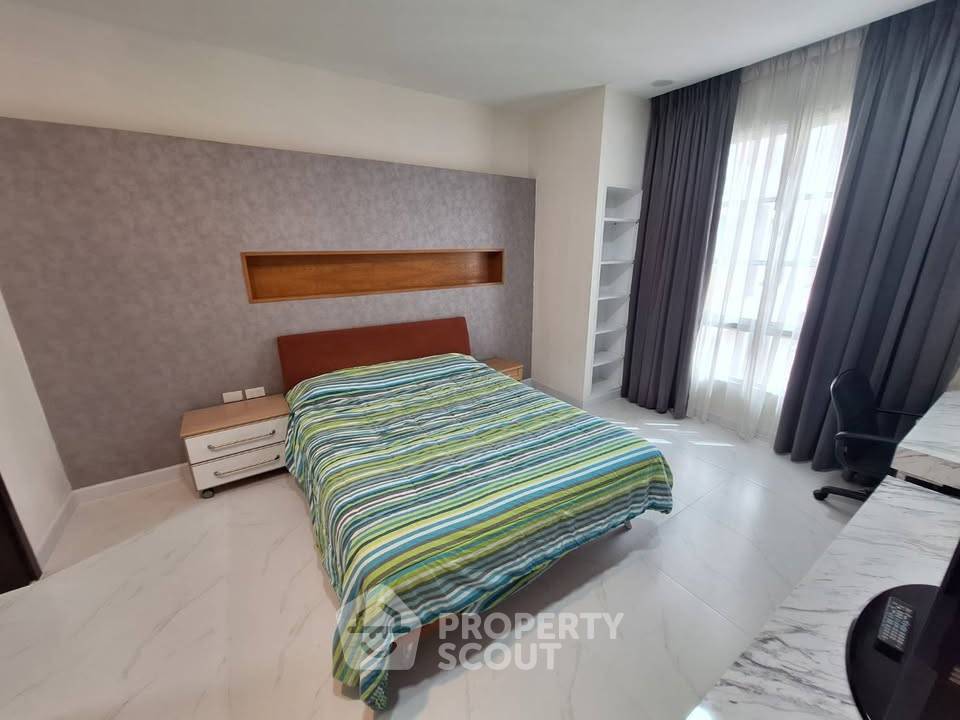 picture 2-BR Condo at Citi Smart Sukhumvit 18 near BTS Asok (ID 3336159) - 5/12