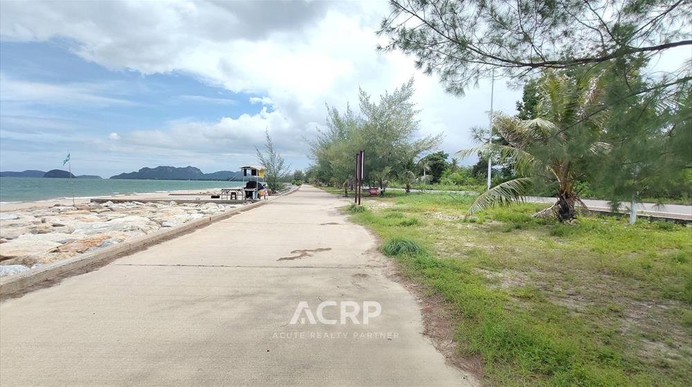 picture Beachfront Land for Sale in Sam Roi Yot 25+ Metre Beach Frontage  (00162529) - 5/7