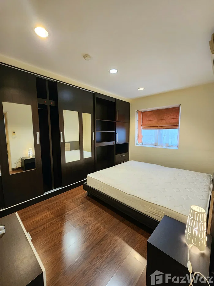 picture Warm Minimal Style in a Quiet Thonglor Setting 🌿🍀☘️🌸☘️🍀 6803853 - 8/17