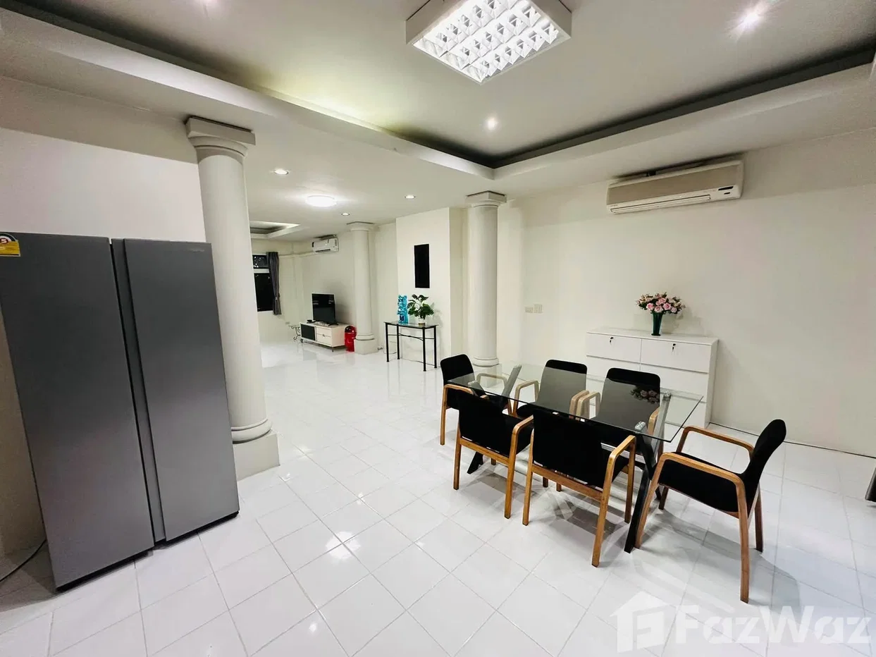 รูป ทาวน์เฮ้าส์ให้เช่า 4 ห้องนอน ในโครงการ หมู่บ้านชิชา คาสเซิล 6802915 - รูปที่ 4/12