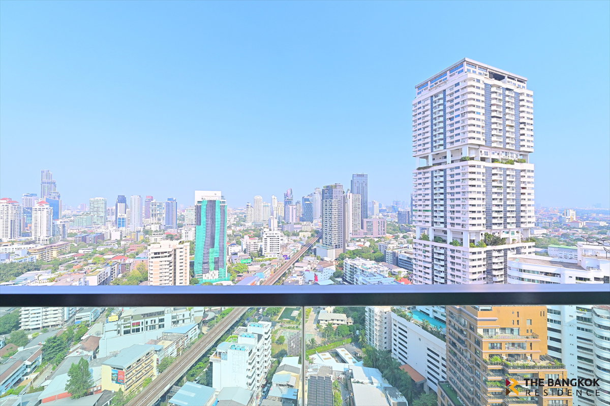picture Rental Condo ✨ The Address Sukhumvit 28, 2BR 67 sq.m. 55K 💎 Spacious Unit, Near BTS Phrom Phong - 8/10