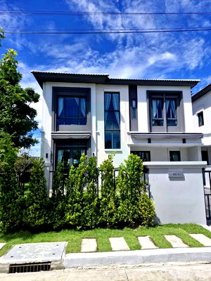 Houses for rent Bang Plee Samut Prakarn : For Rent 2-story Twin house GRANDE PLENO SUKHUMVIT - BANGNA 3 bedroom 4 bathroom