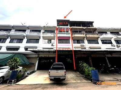 Shophouses for sale วิทยาลัยเทคนิคราชสิทธาราม : SHOP HOUSE 20 Sq.w. Bang Khun Thian Bangkok for 1.8M