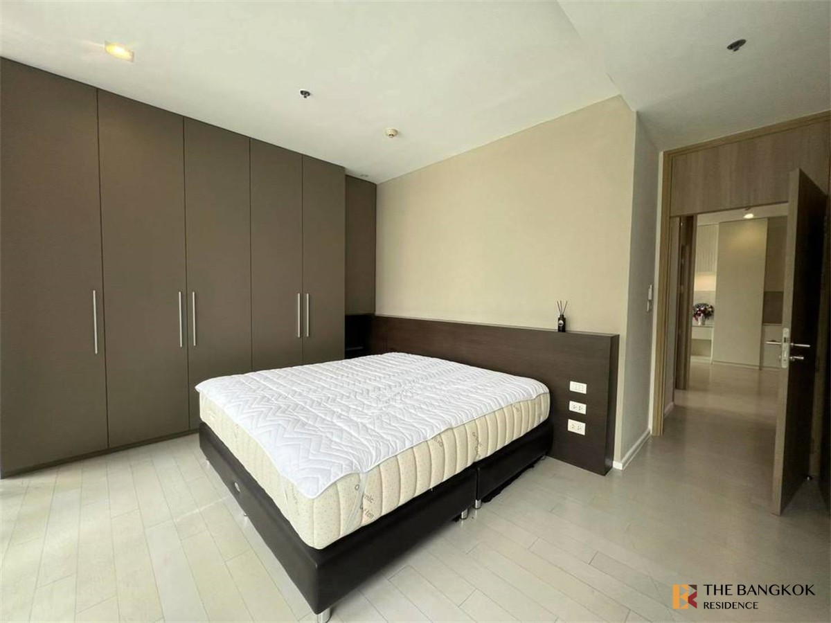 picture Noble Ploenchit near BTS Phloen Chit Luxury Condo at Special Price - 4/10
